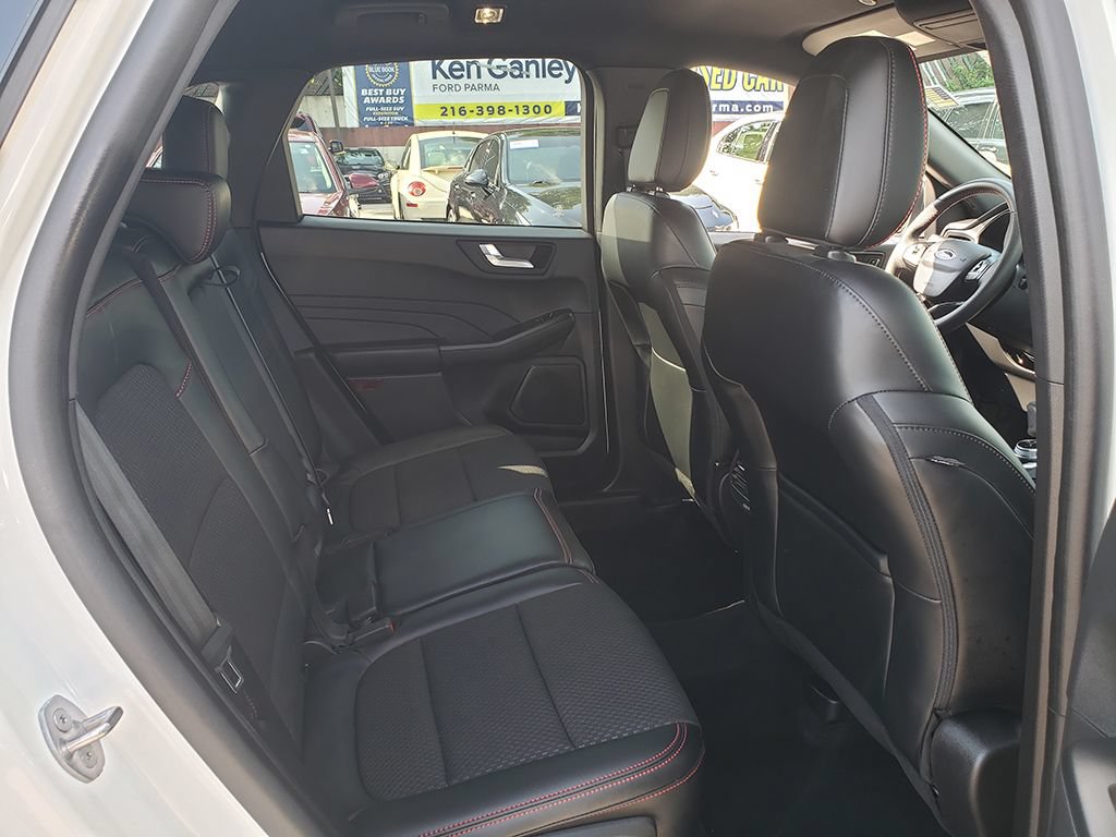 Certified 2023 Ford Escape ST-Line w/ Tech Pack #1 FWD image 19