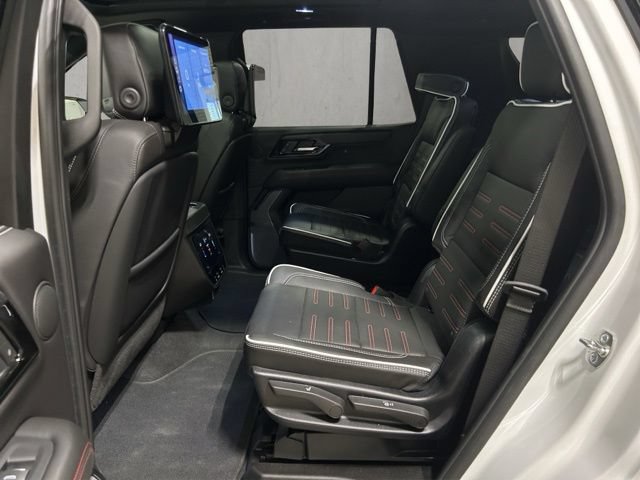 Used 2025 GMC Yukon AT4 Ultimate AWD/4WD image 22