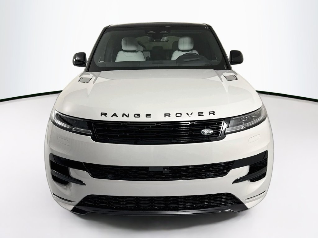 New 2026 Land Rover Range Rover Sport Dynamic SE AWD/4WD image 2