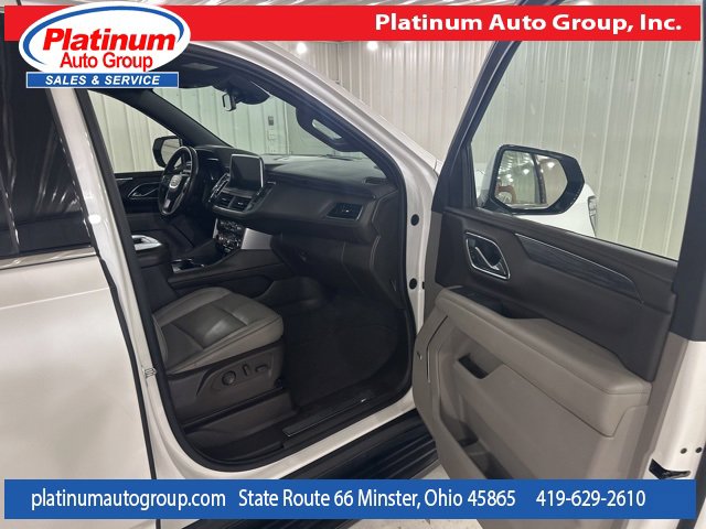 Used 2023 GMC Yukon XL SLT image 34