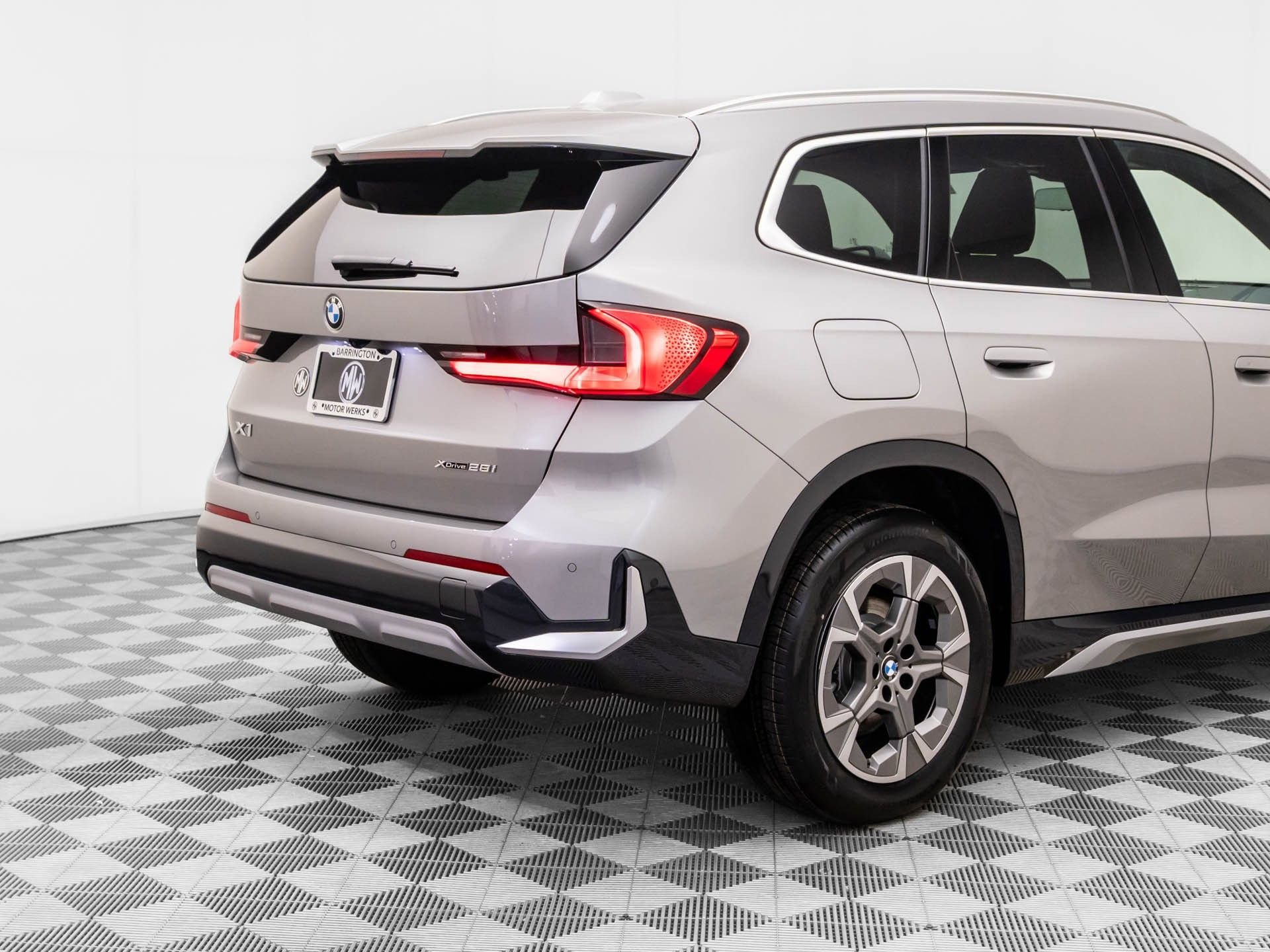 New 2026 BMW X1 xDrive28i w/ Convenience Package AWD/4WD image 38