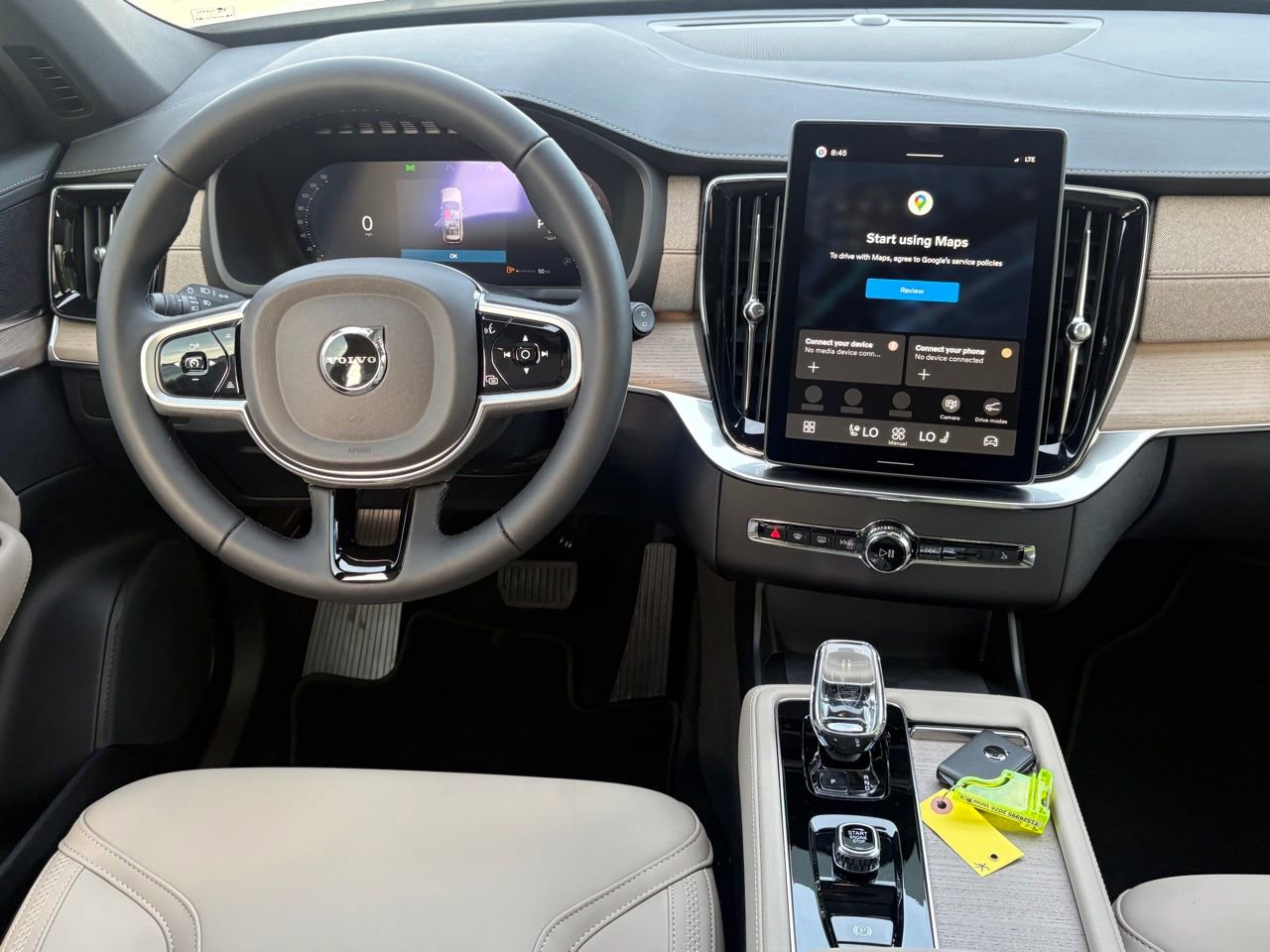 New 2026 Volvo XC90 B5 Core w/ Protection Package Premier AWD/4WD image 12