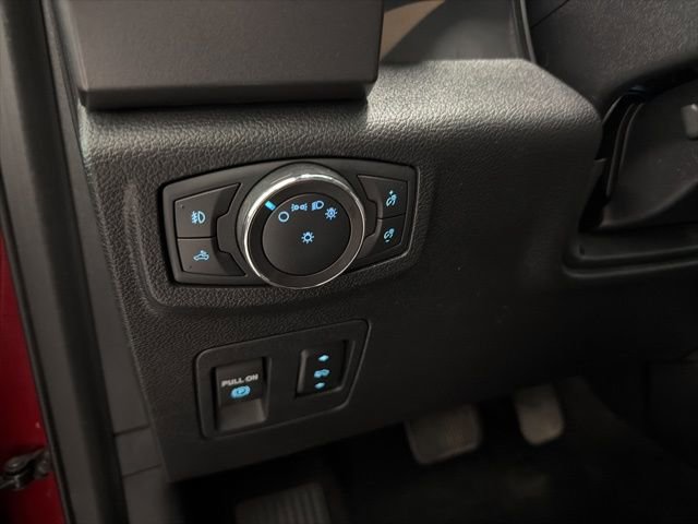 Used 2018 Ford F150 XLT w/ Equipment Group 302A Luxury image 17