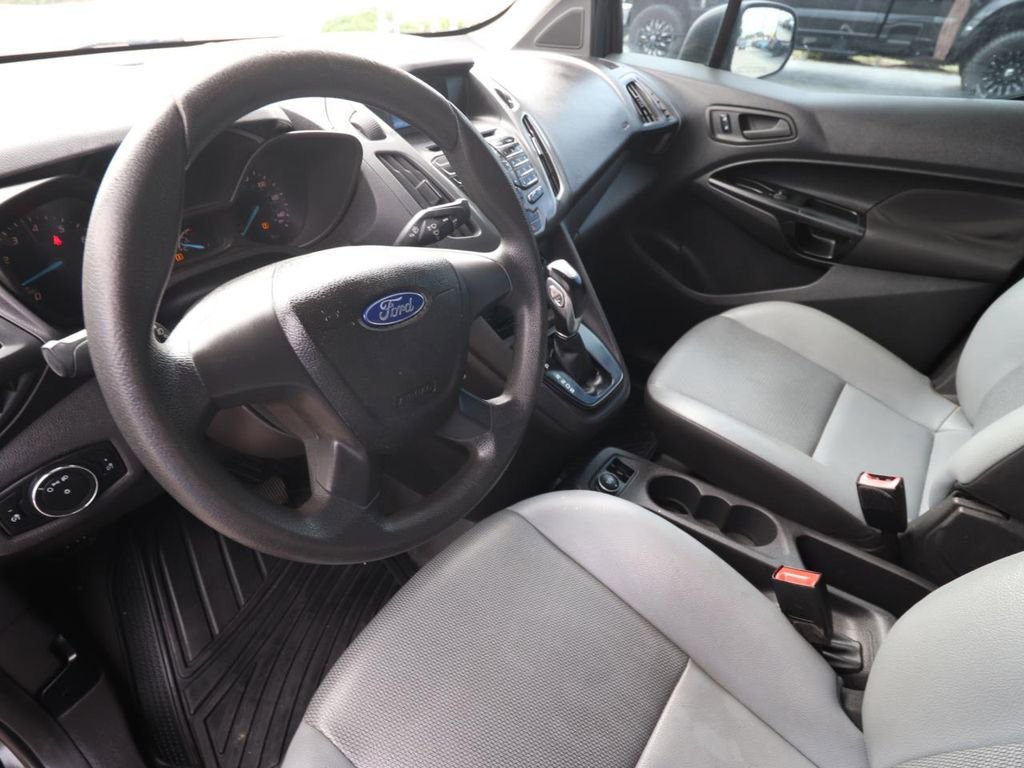 Used 2018 Ford Transit Connect XL image 6