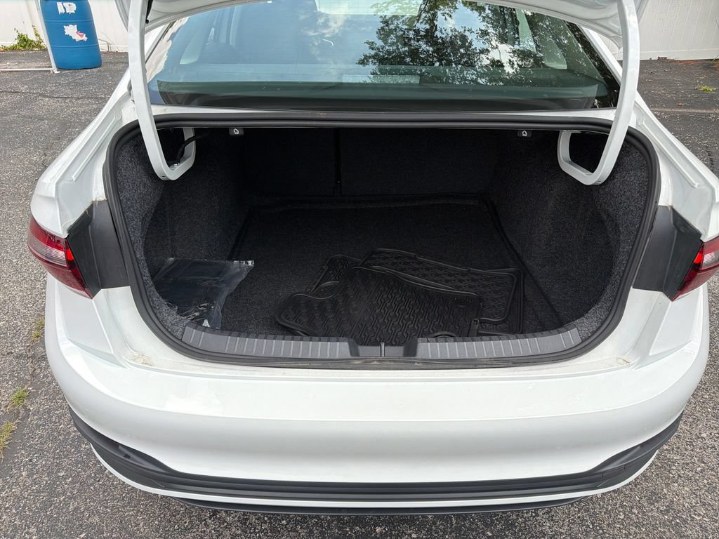New 2026 Volkswagen Jetta S FWD image 25