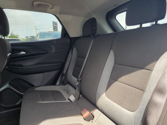 Used 2022 Chevrolet TrailBlazer LT FWD image 24