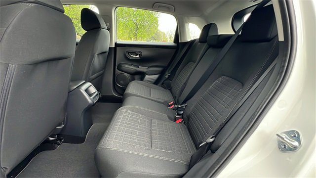 New 2025 Honda HR-V LX image 16