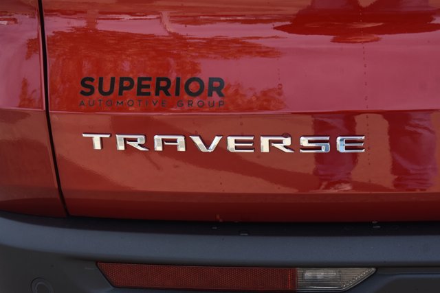 New 2026 Chevrolet Traverse LT w/ Sun and Wheel Package image 7