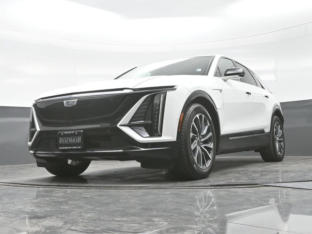Certified 2024 Cadillac Lyriq Sport AWD/4WD image 24
