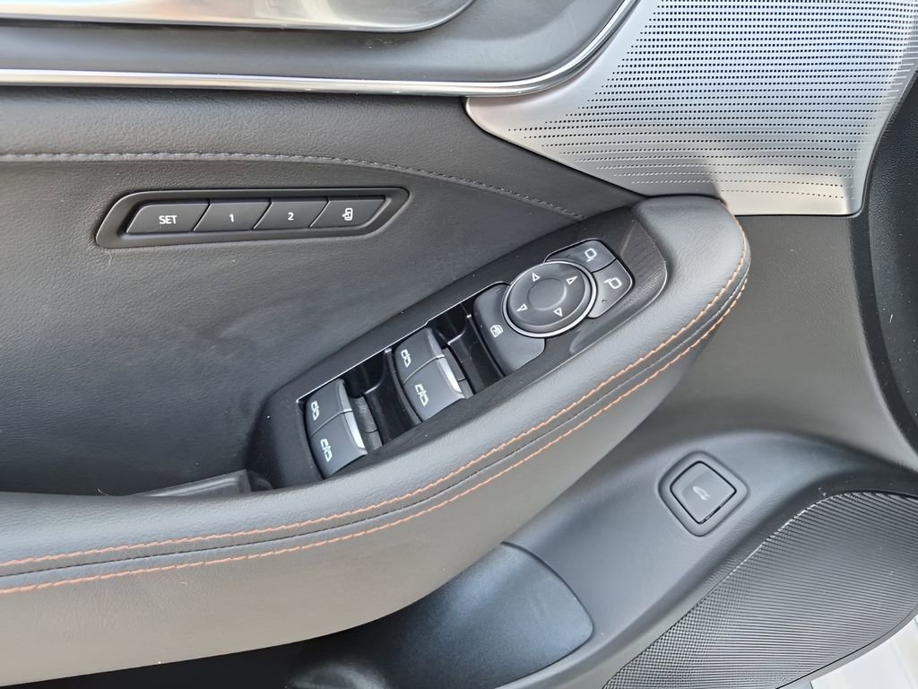 Used 2020 Cadillac CT5 V w/ Premium Package image 28