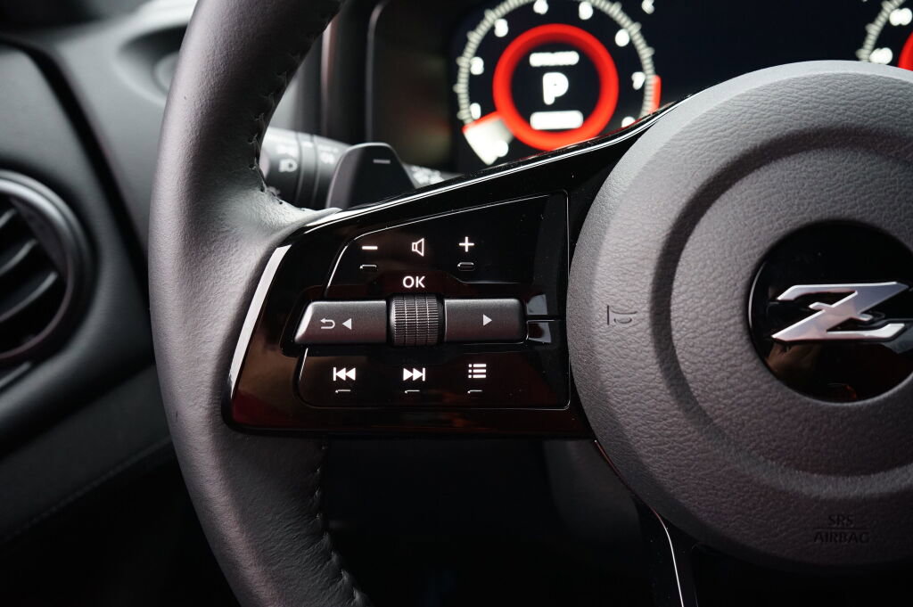 Used 2024 Nissan Z Sport image 21