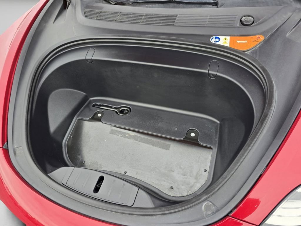 Used 2018 Tesla Model 3 Long Range image 19