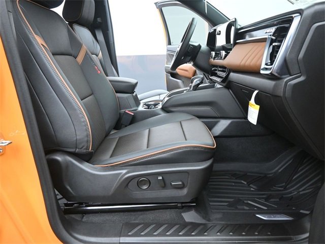 New 2026 GMC Canyon AT4 w/ AT4 Premium Package image 18