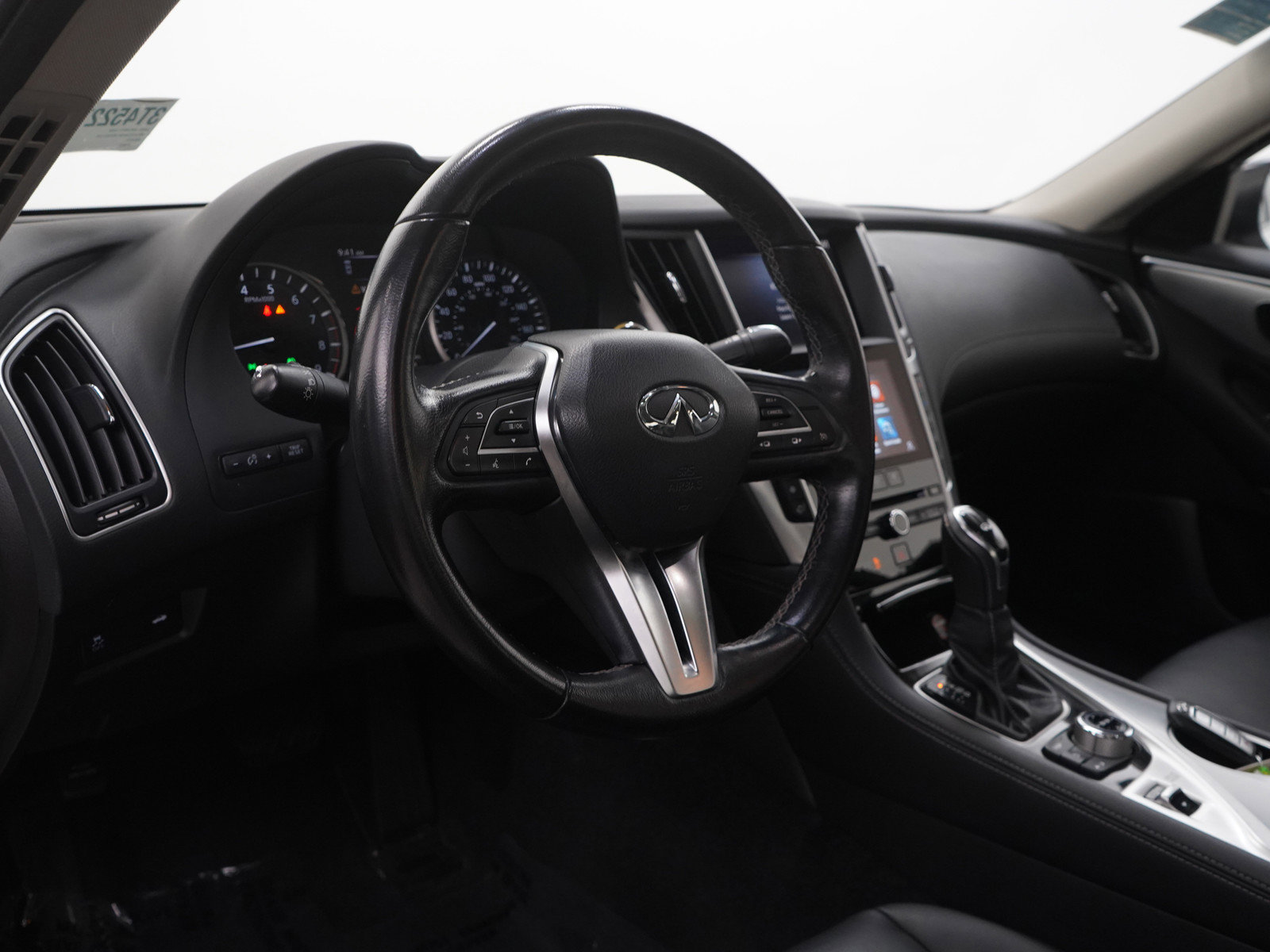 Used 2020 INFINITI Q50 Luxe AWD/4WD image 17