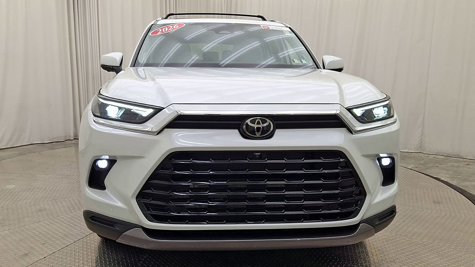 Certified 2026 Toyota Grand Highlander AWD image 10