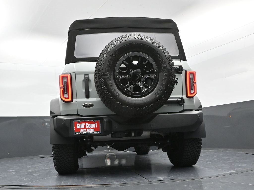 Used 2023 Ford Bronco Wildtrak image 34