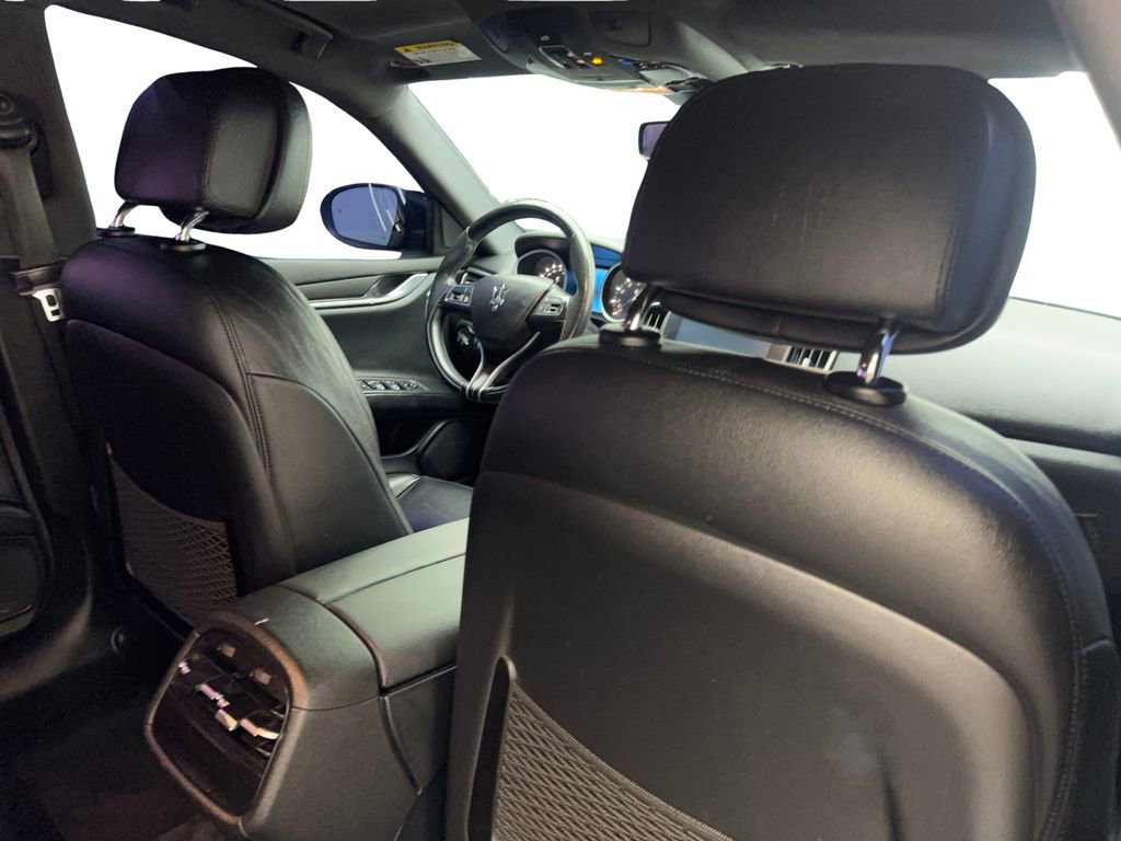 Used 2020 Maserati Ghibli image 41