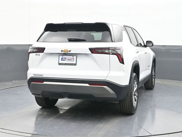 New 2026 Chevrolet Equinox LT FWD image 11