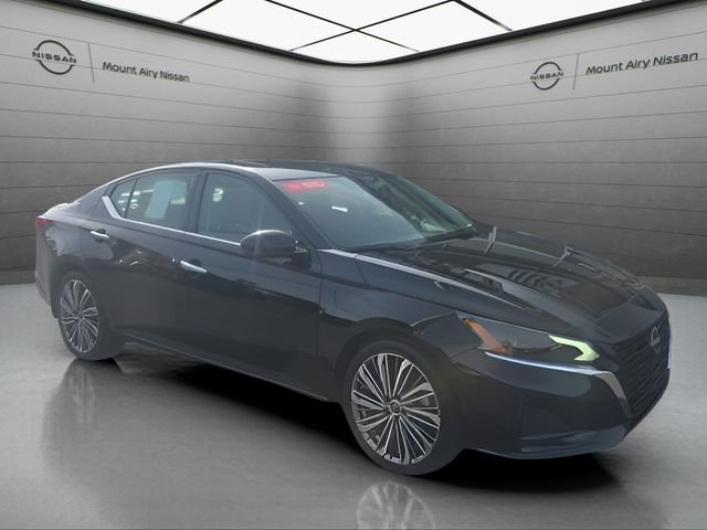 Certified 2025 Nissan Altima 2.5 SL image 2