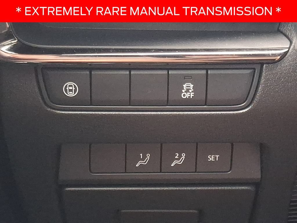 Used 2020 MAZDA MAZDA3 Hatchback w/ Premium Package FWD image 24