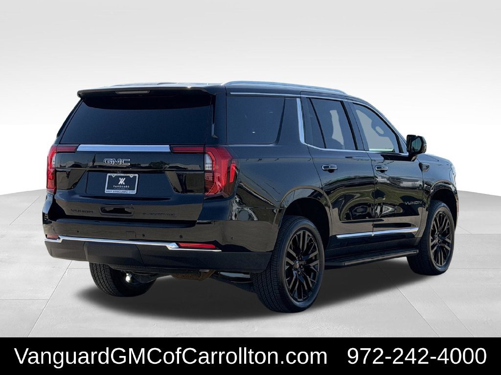 Used 2025 GMC Yukon Elevation w/ LPO, Yukon Black Package AWD/4WD image 9