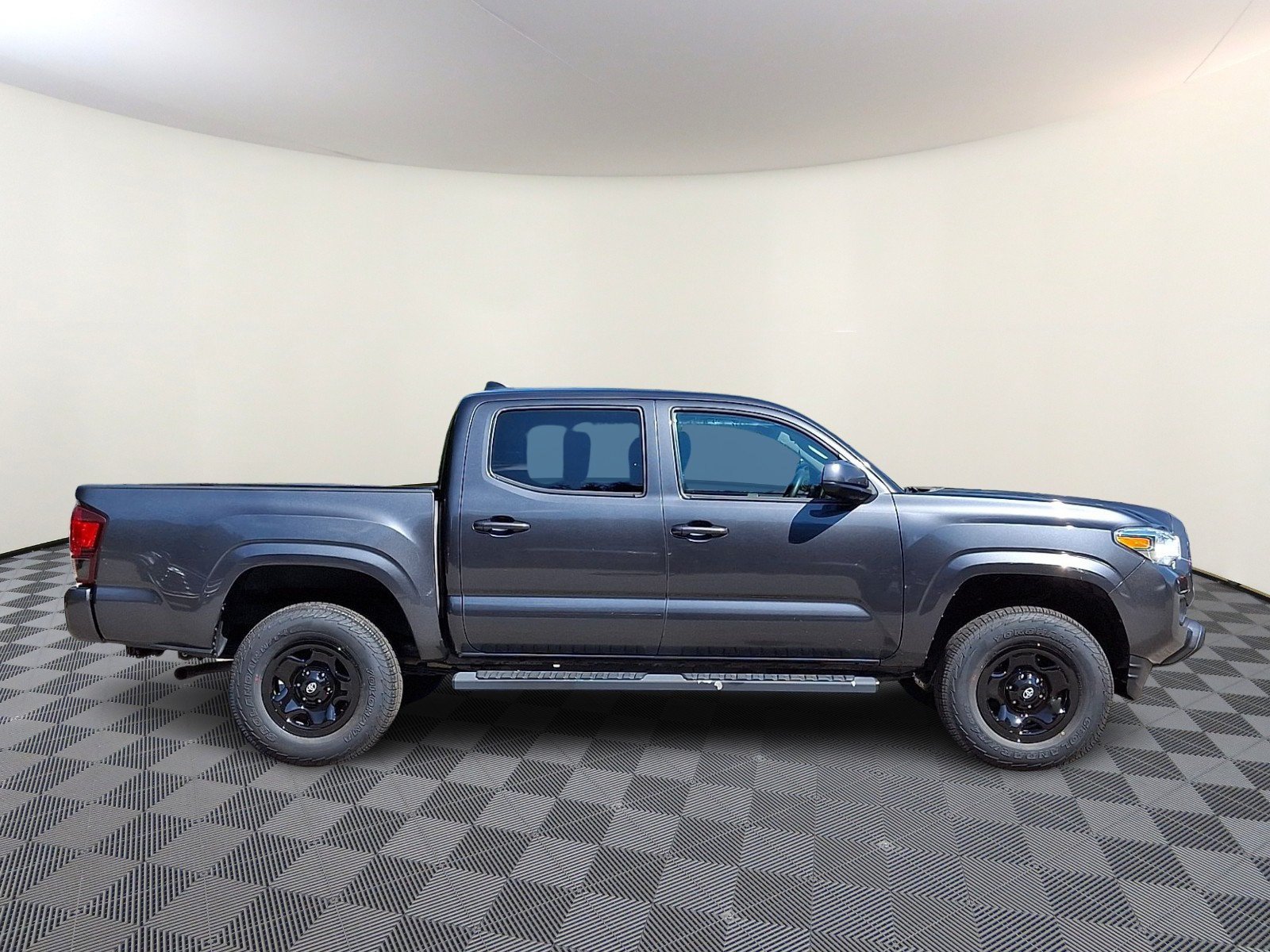Certified 2023 Toyota Tacoma SR AWD/4WD image 7