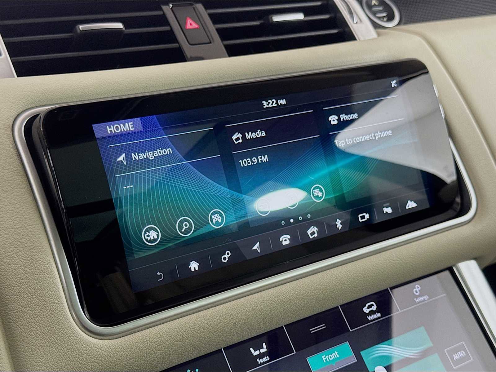 Used 2020 Land Rover Range Rover Sport HSE image 15