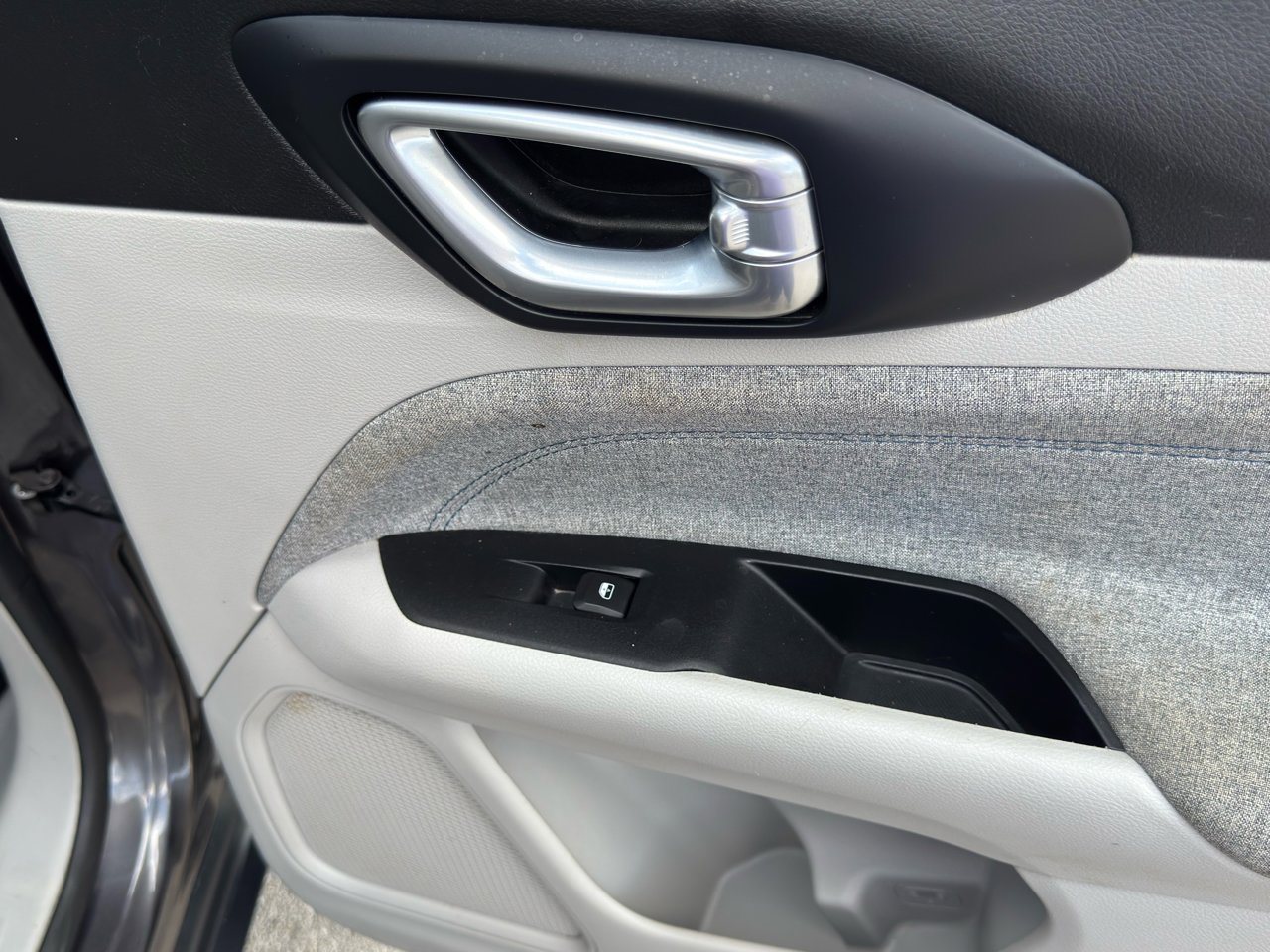 Used 2022 Jeep Compass Latitude w/ Convenience Group image 34