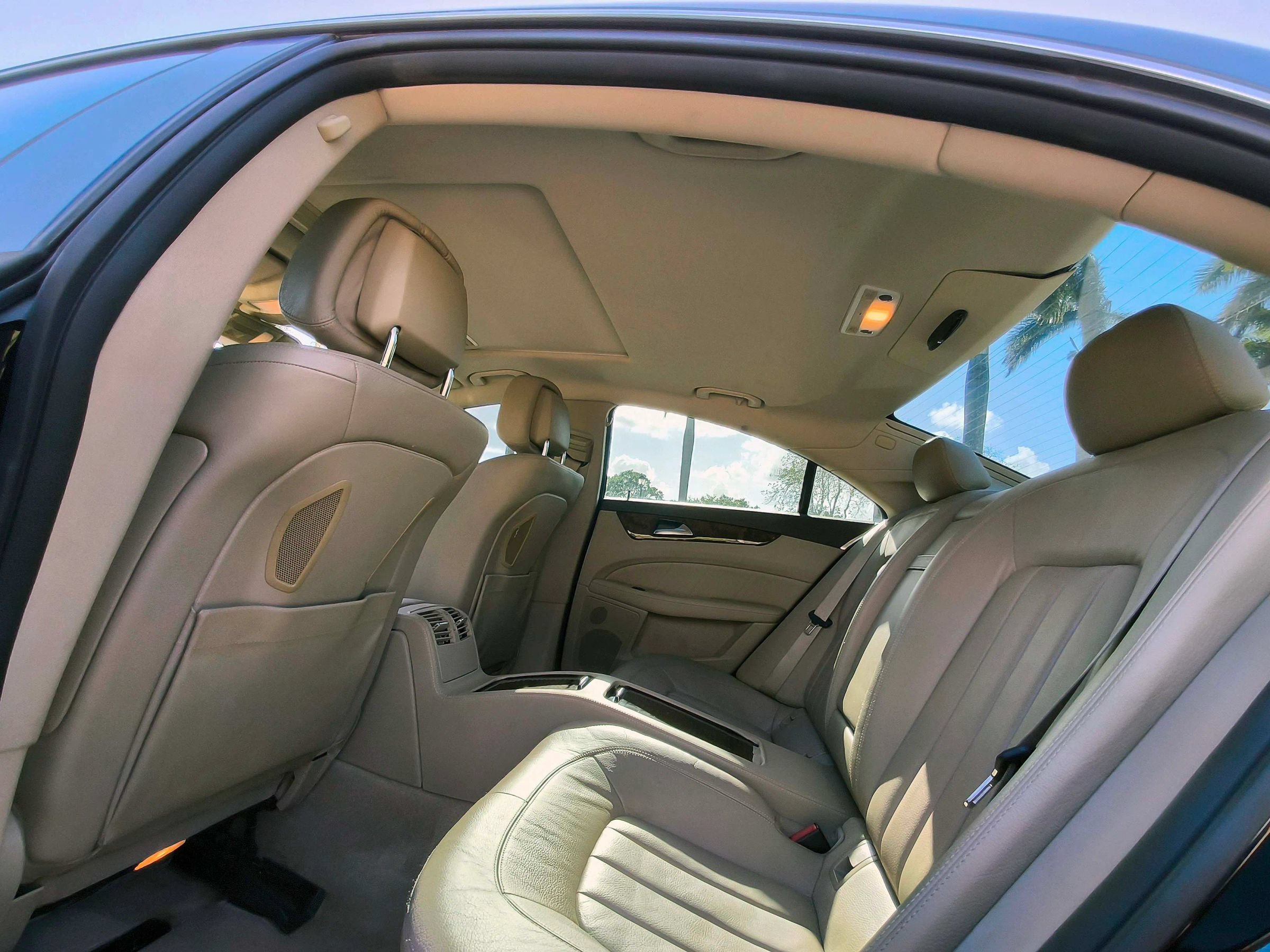 Used 2013 Mercedes-Benz CLS 550 4MATIC image 32