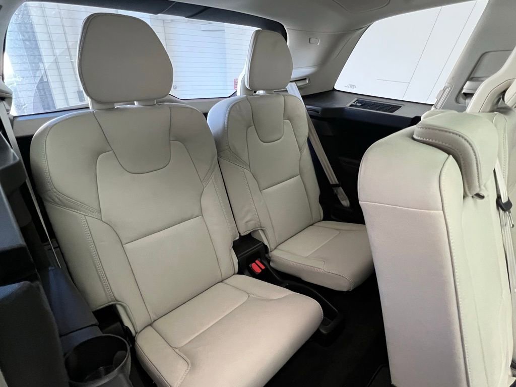 Used 2025 Volvo XC90 B6 Ultra w/ Protection Package Premier image 26