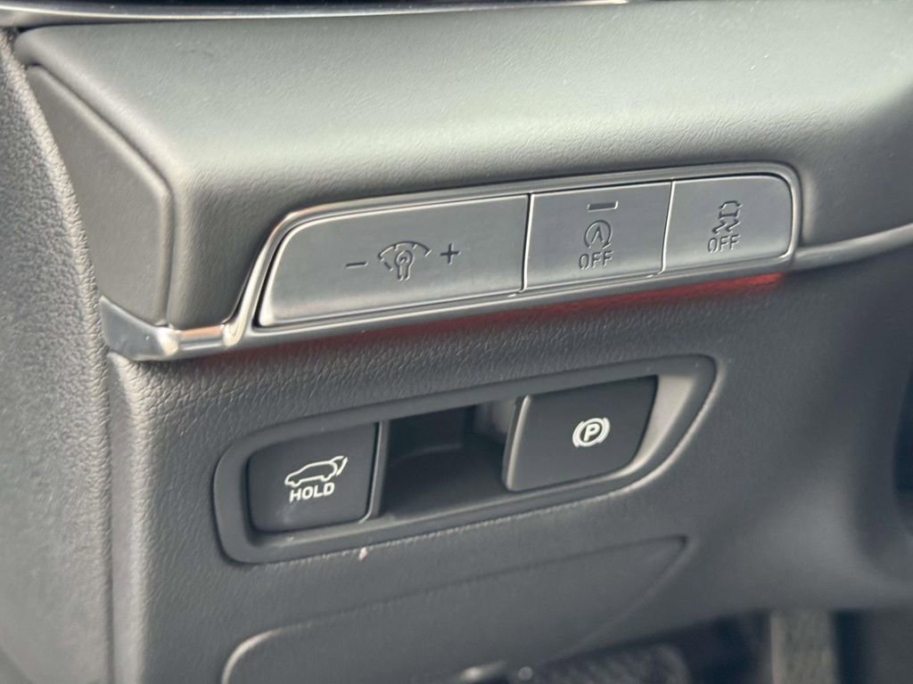 Certified 2023 Genesis GV80 3.5T image 18