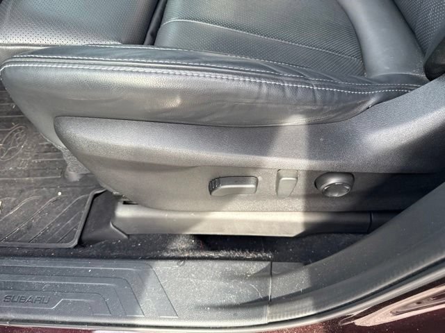 Used 2023 Subaru Ascent Touring AWD/4WD image 31