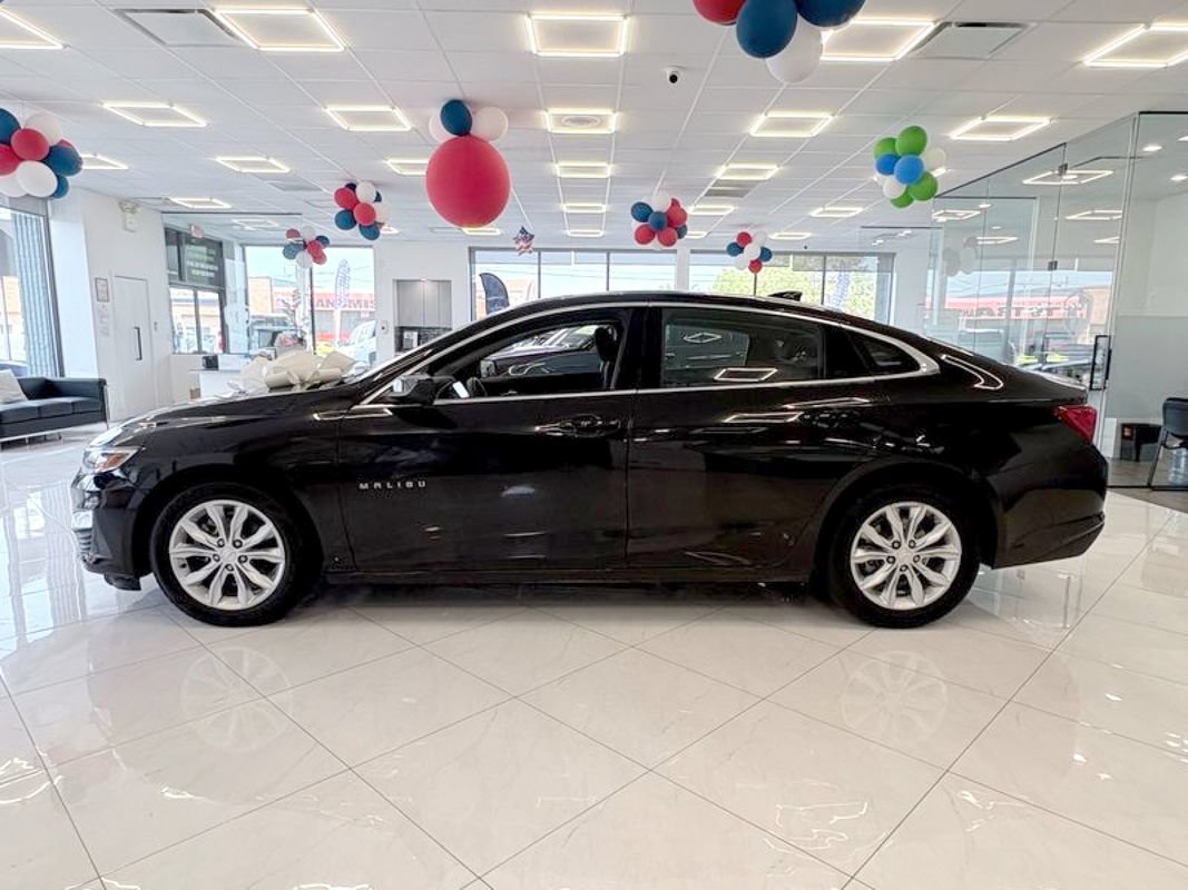 Used 2024 Chevrolet Malibu LT FWD image 4