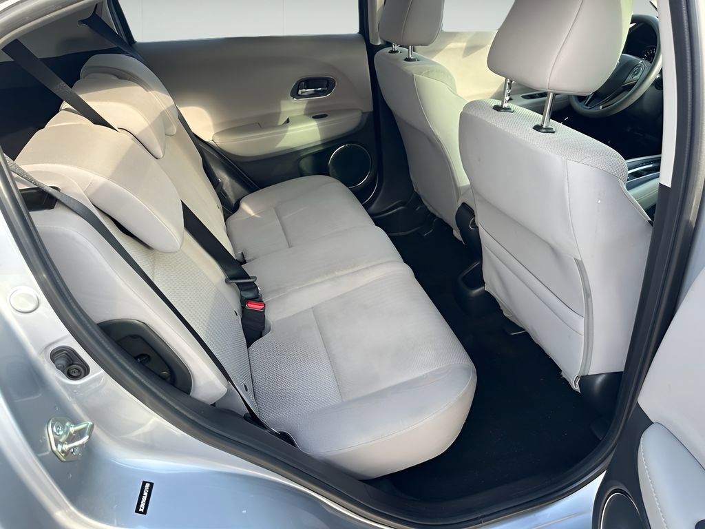 Used 2018 Honda HR-V EX image 27