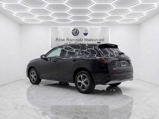 Used 2024 Honda HR-V EX-L image 5