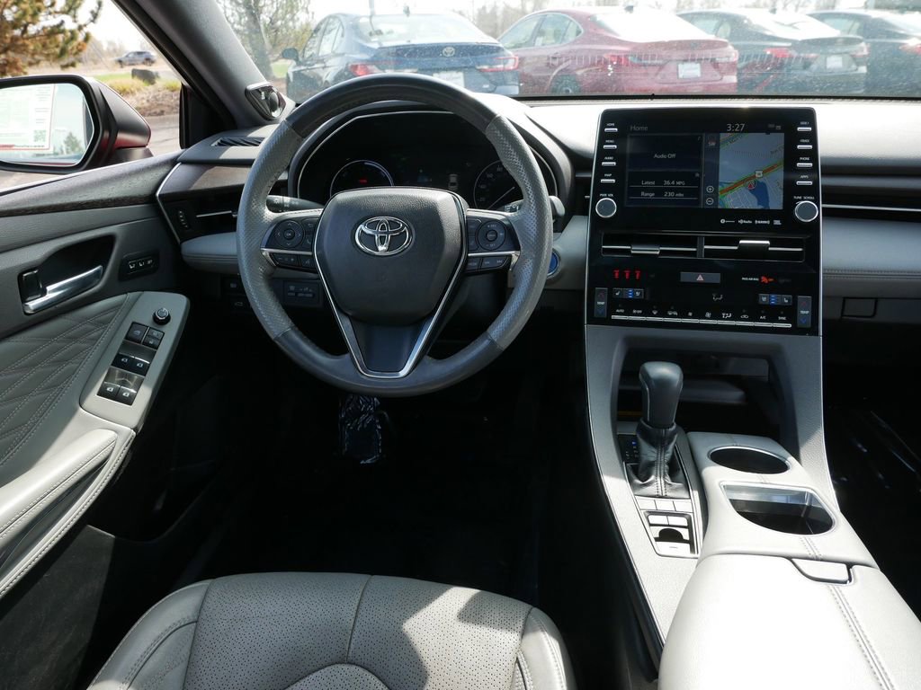 Used 2019 Toyota Avalon Limited w/ All Weather Liner Package FWD image 13