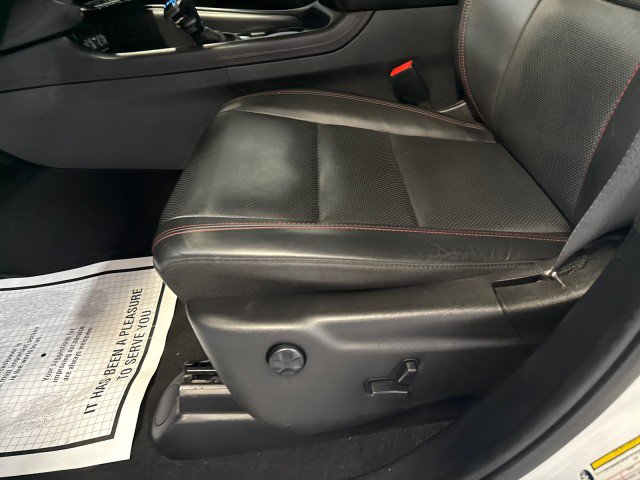 Used 2024 Dodge Durango GT AWD/4WD image 16