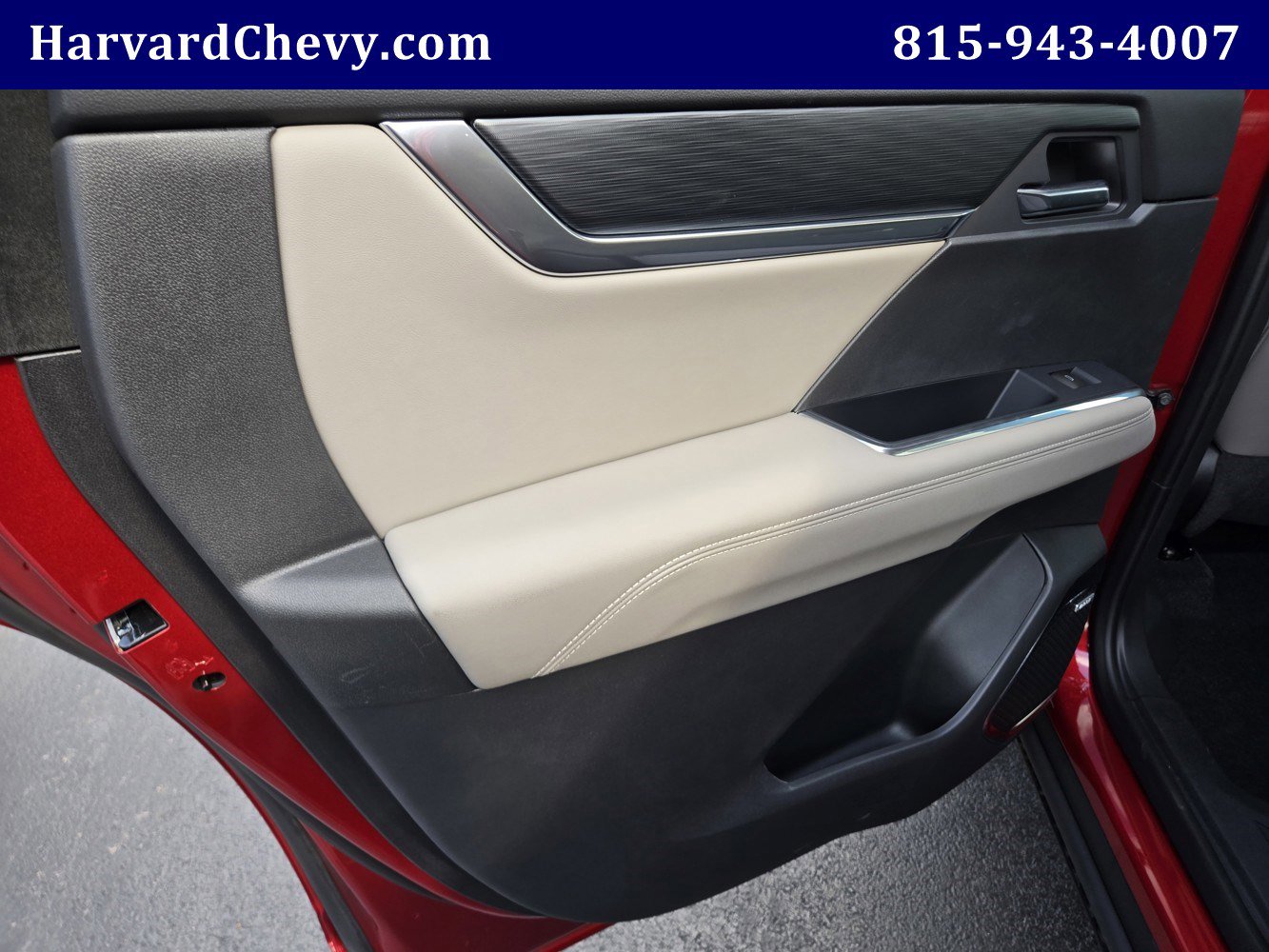 Used 2025 GMC Acadia Elevation w/ Elevation Premium Package image 39