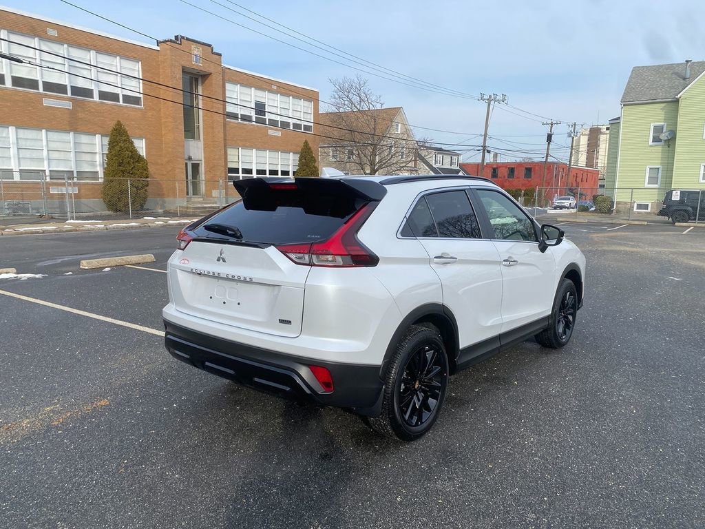 New 2026 Mitsubishi Eclipse Cross Black Edition image 5