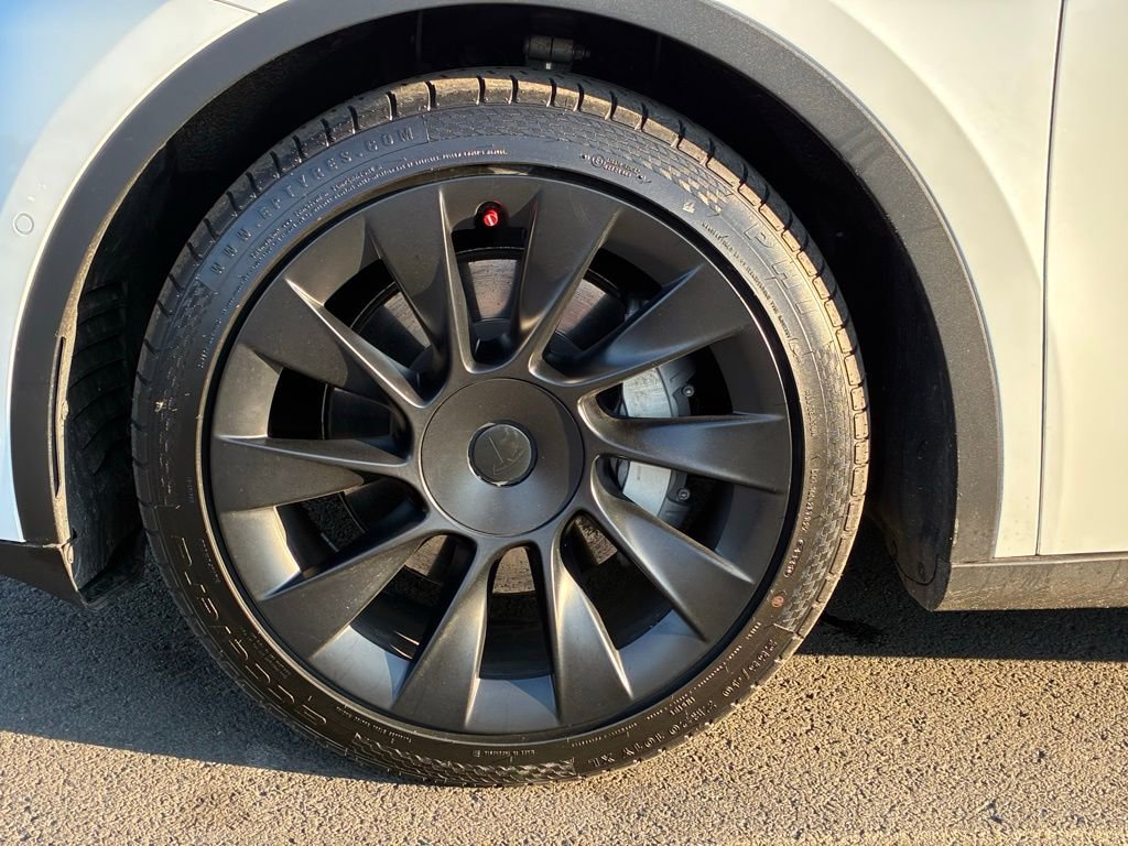 Used 2021 Tesla Model Y Long Range image 51