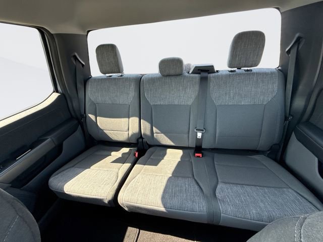 Used 2022 Ford F150 Lightning XLT image 22