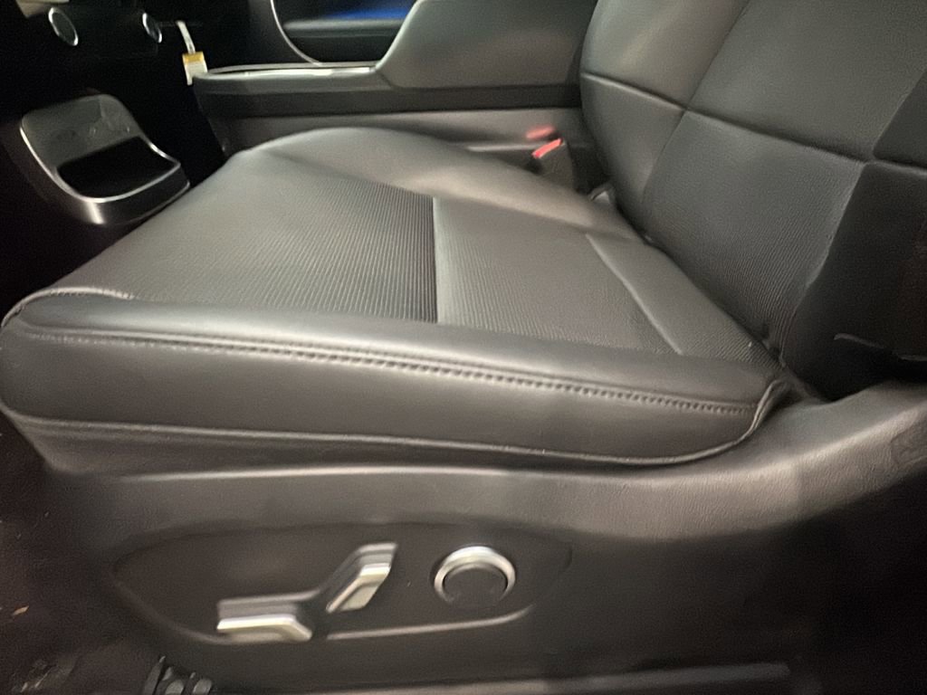 New 2026 Hyundai Ioniq 9 SEL w/ Tow & Go Package image 10