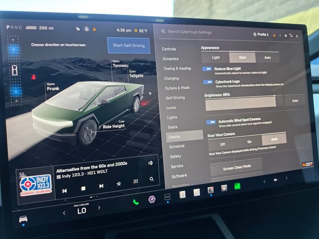Used 2024 Tesla Cybertruck Cyberbeast AWD/4WD image 44
