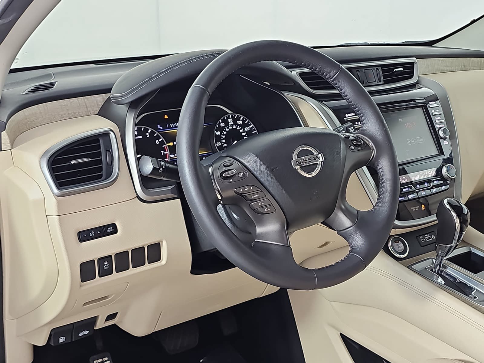 Used 2019 Nissan Murano SV AWD/4WD image 15