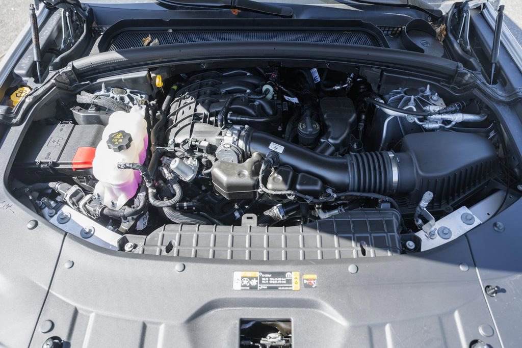 New 2025 Jeep Grand Cherokee Laredo X w/ Luxury Tech Group I image 18