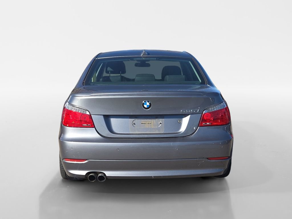 Used 2010 BMW 535i xDrive Sedan image 4