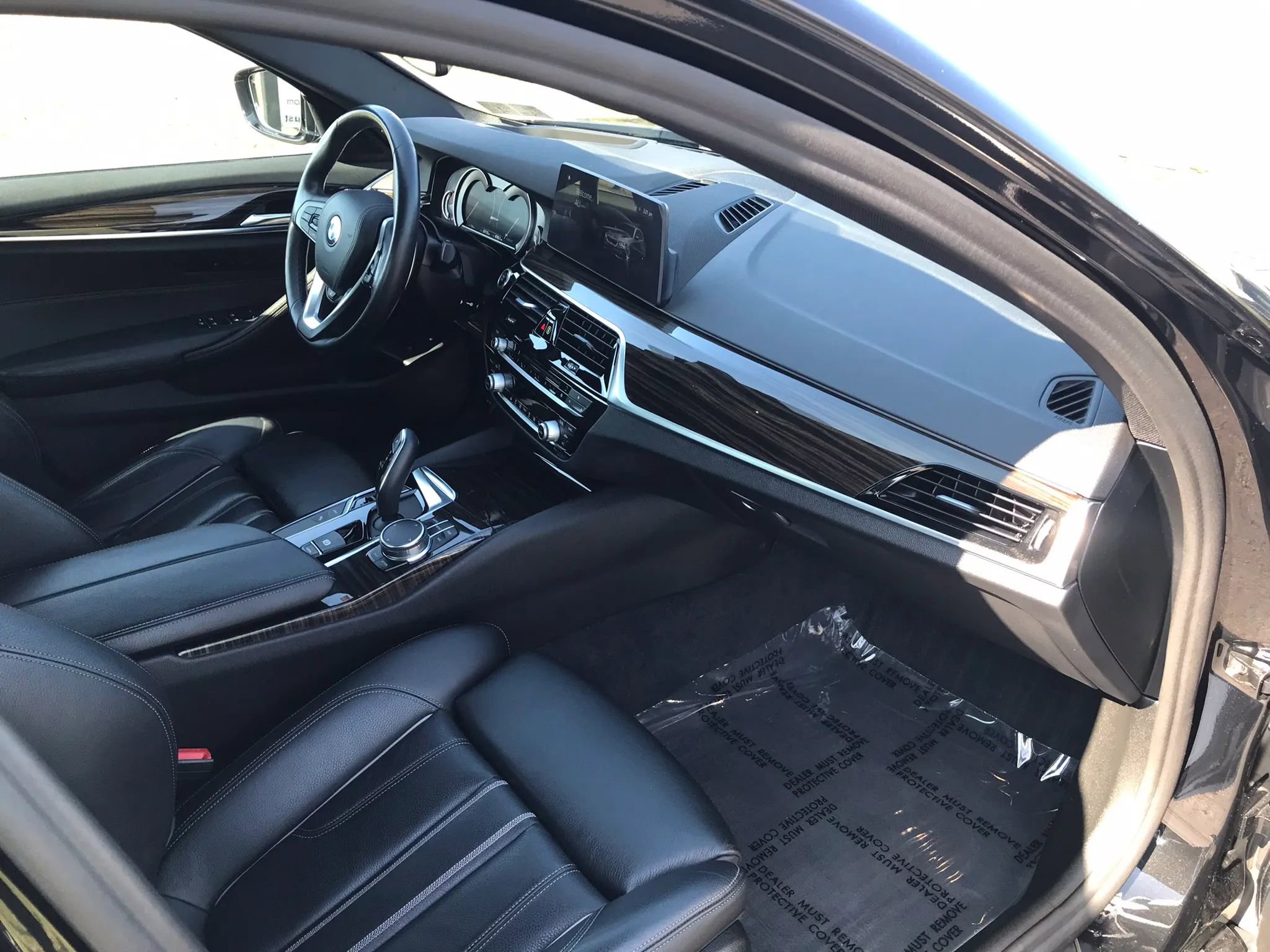 Used 2018 BMW 530e xDrive w/ Premium Package 2 AWD/4WD image 49