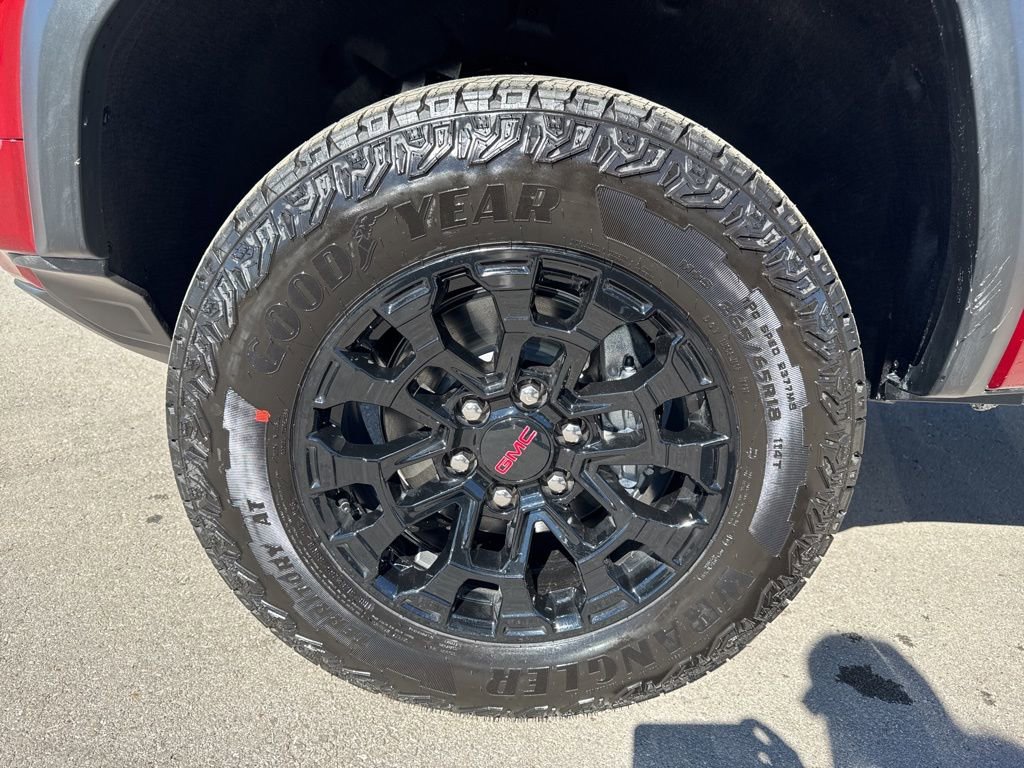 New 2026 GMC Canyon Elevation w/ Convenience Package image 33