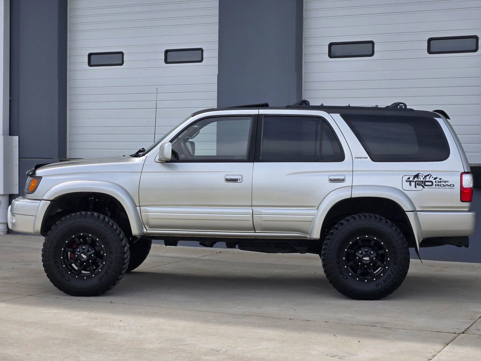 Used 1999 Toyota 4Runner Limited AWD/4WD image 5