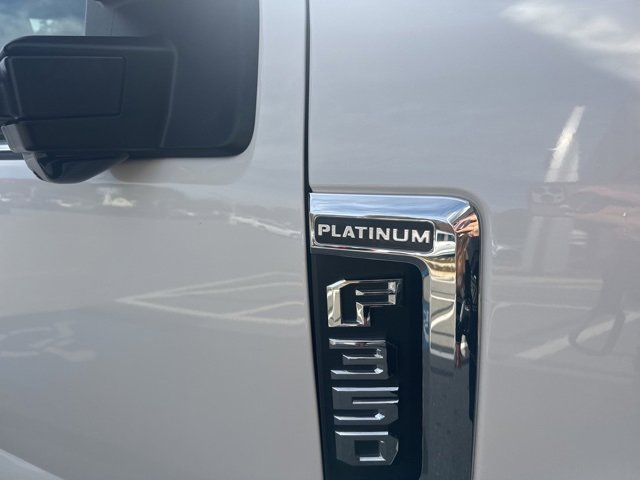 Used 2019 Ford F350 Platinum w/ Platinum Ultimate Package image 7